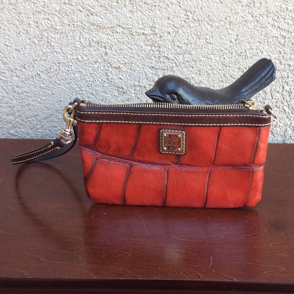 Dooney & Bourke Crocodile Wristlet - Picture 1 of 6